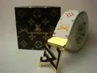 louis vuitton femmes blet lv marque 2011 nouveau-big lv logo 02